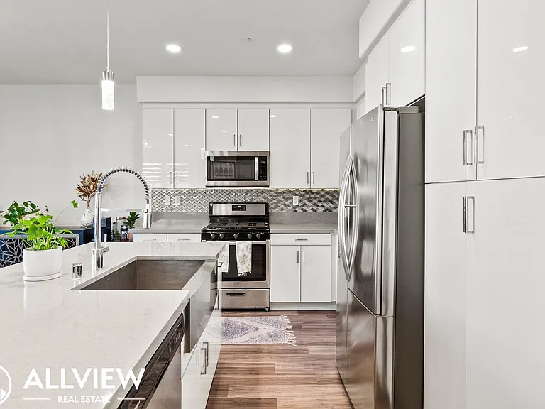 665 S Kinney Way — Photo 14