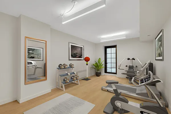 Sold by Avenues Real Estate | media 20