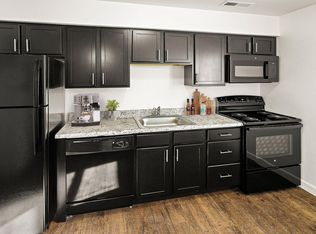 Metro Apartments at Granite City, Granite City, IL 62040