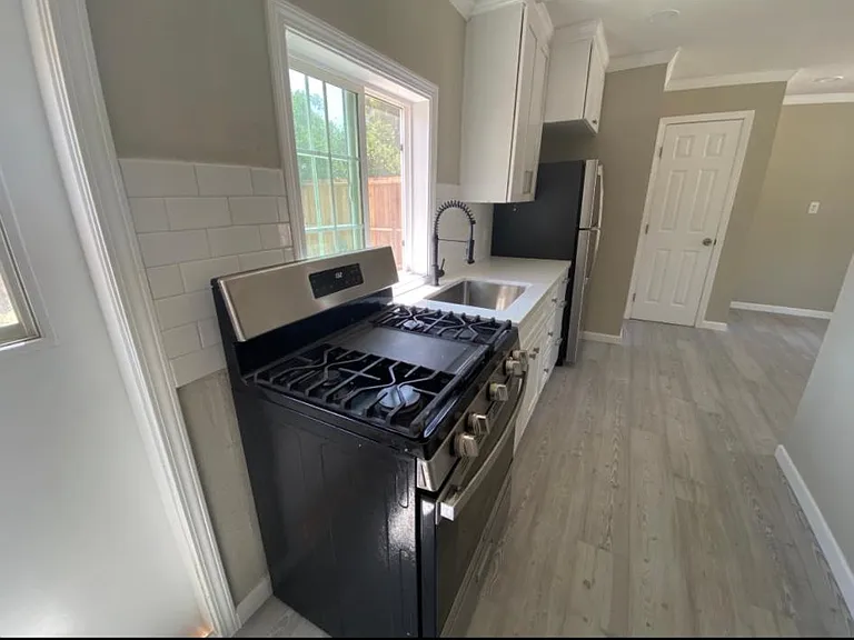 15160 Monterey Rd #7 — Photo 4