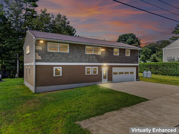 10 Oceanside Avenue W, York, ME 03909