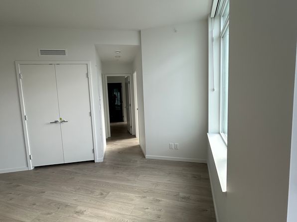 3 bedroom rental in Richmond — photo 5
