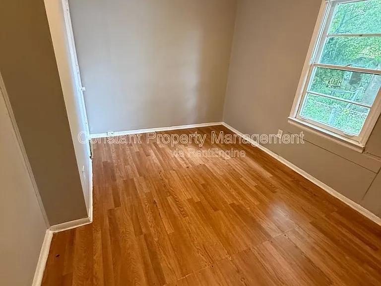 728 Key St — Photo 9