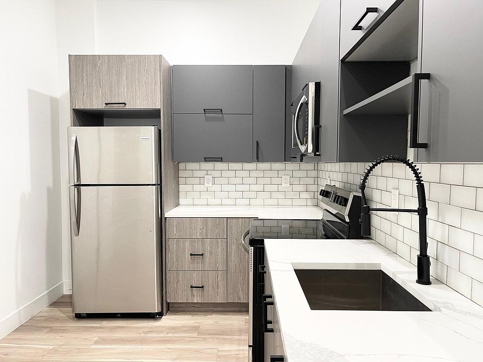1st image of 2700 E Auburn St #B5