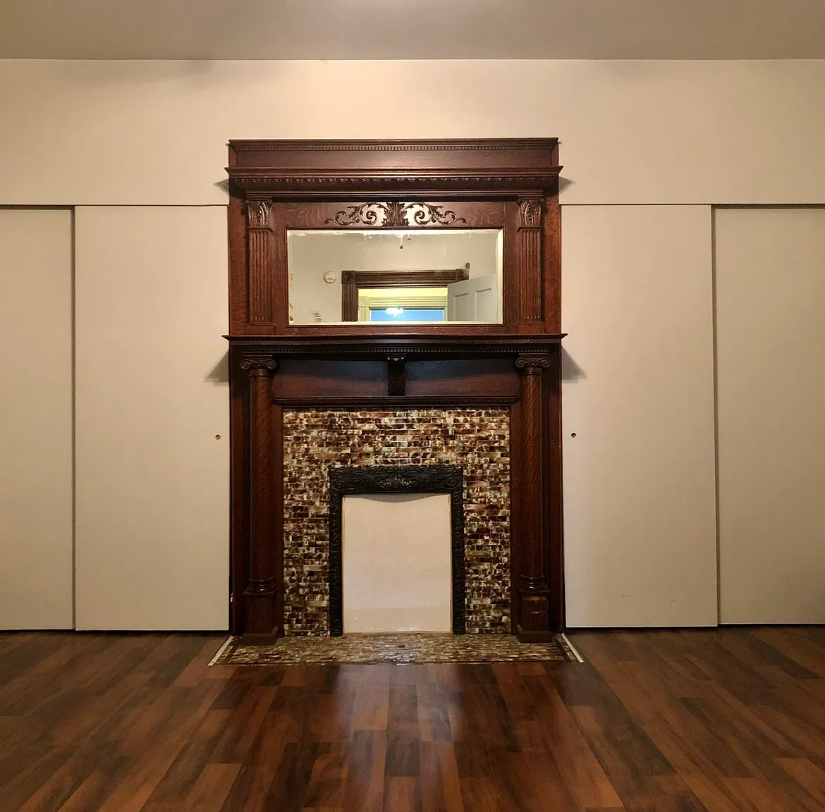 113 Raymond St — Photo 2