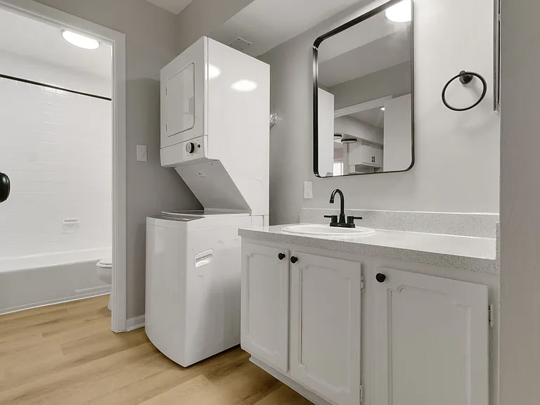 The Meadows Apartment Homes — Photo 13