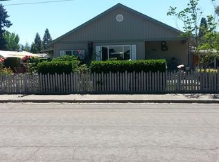 1415 SW K St, Grants Pass, OR 97526