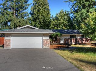 8103 W Glen Dr, Everett, WA