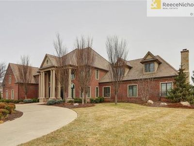 5517 Golden Bear Dr, Overland Park, KS, 66223