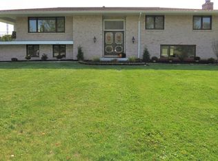 1172 Whitehaven Rd, Grand Island, NY 14072