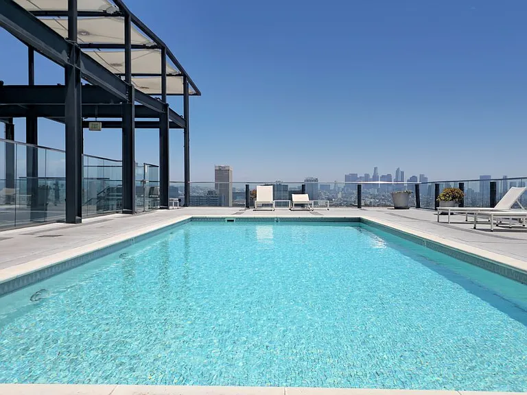 3810 Wilshire Blvd #2003 — Photo 13