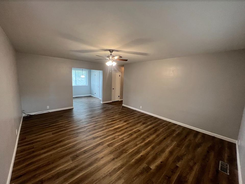1st image of 216 S West Ave