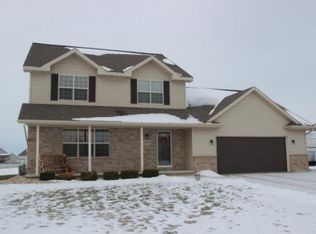 1542 Golden Moon Ct, De Pere, WI 54115