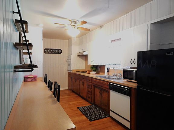 5th image of 519 3rd St