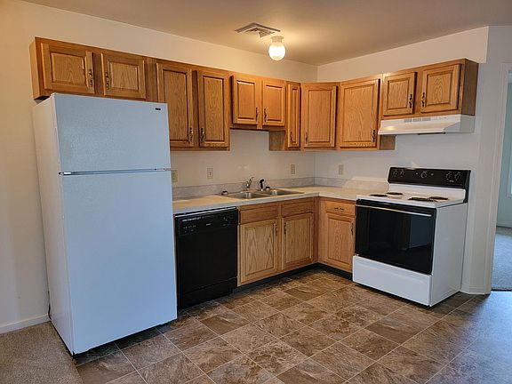 2nd image of 189 Tom Ave APT B