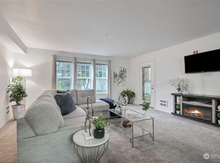 4109 224th Ln SE APT 110, Issaquah, WA 98029