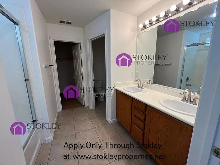 1 Addison Ct — Photo 43