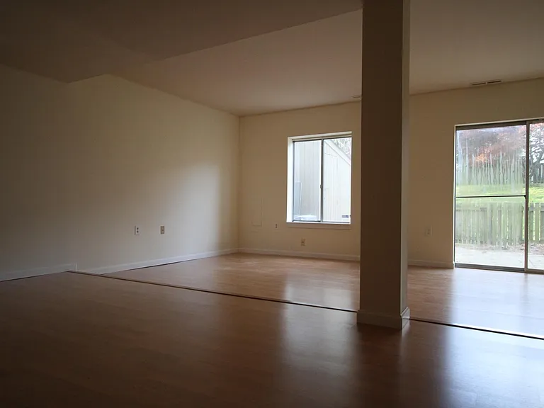 9518 Horizon Run Rd — Photo 2