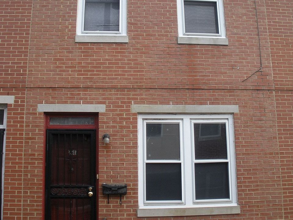 1st image of 2617 W Oakdale St