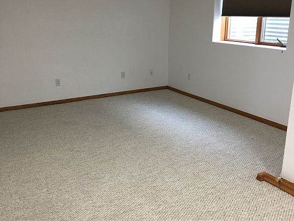 4th image of 2304 Santa Barbara Dr