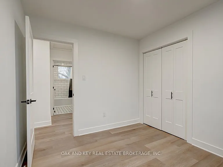 13 Dunwich Dr — Photo 12