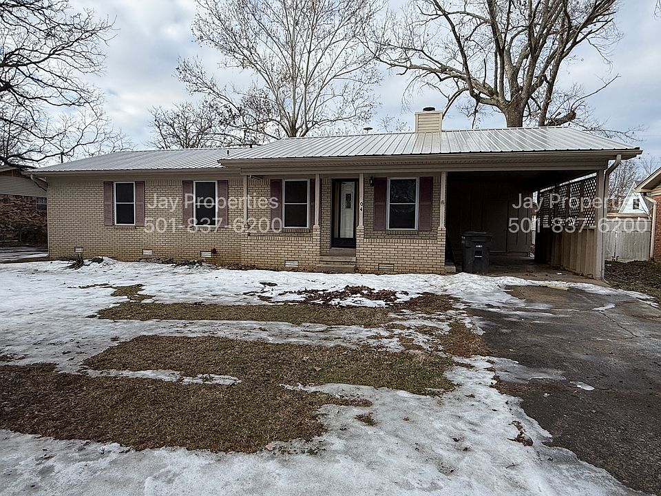 1st image of 904 Grazing Ln