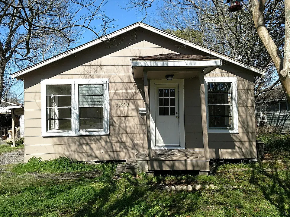 1259 Oregon Ave
