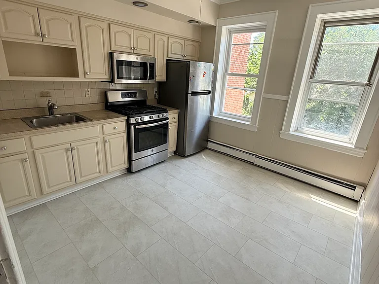 14 Tuscan St #1 — Photo 2