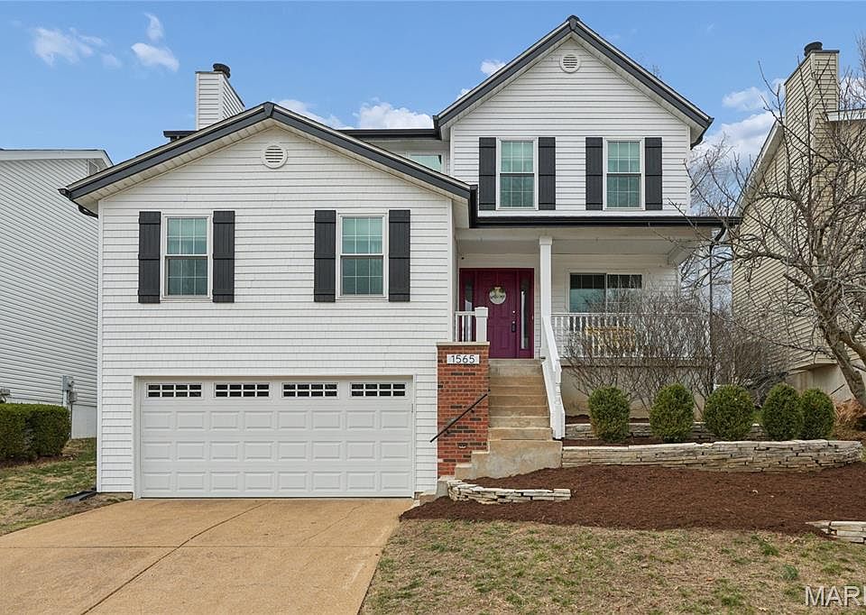 1st image of 1565 Glenn Brooke Woods Cir