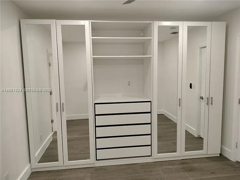 2700 SW 28th Ct #2700 — Photo 15