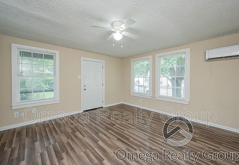 3208 Clopton St SW — Photo 4