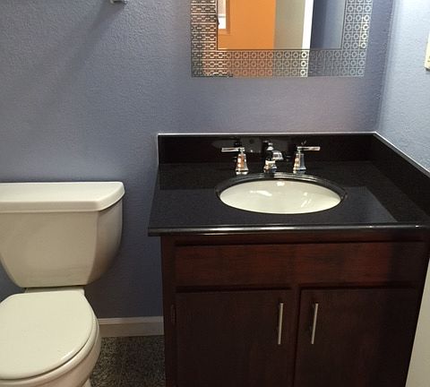 3rd image of 3216 Oak Ct