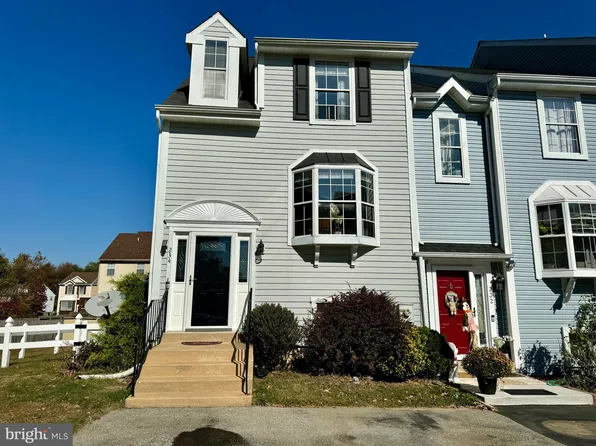 234 Vercelli Dr, Bear, DE 19701