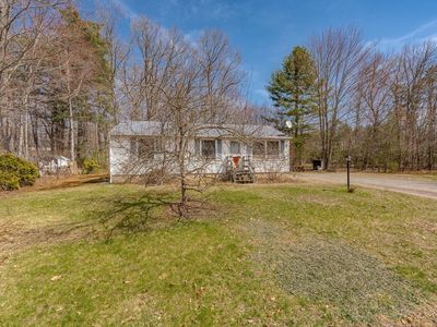 9 Ivy St, Turners Falls, MA, 01376
