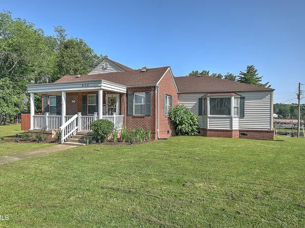 900 Wilson Ave, Johnson City, TN 37604