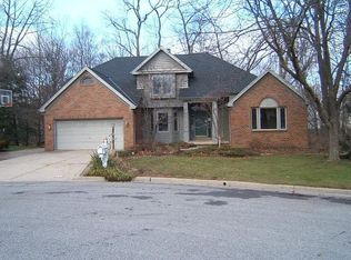 6290 Oak Ridge Pl, Westerville, OH 43082