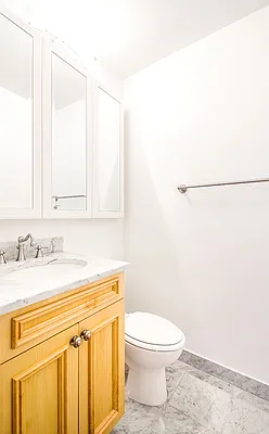 Rented by Mirador Real Estate | media 31