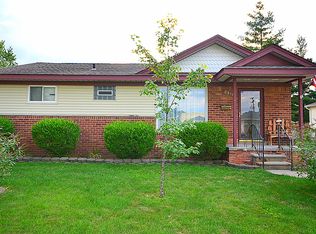 23917 Grunalt Ave, Warren, MI 48091