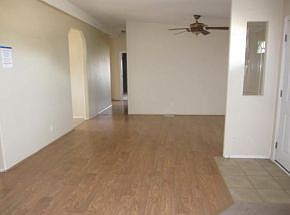 3rd image of 705 N Lois Ln