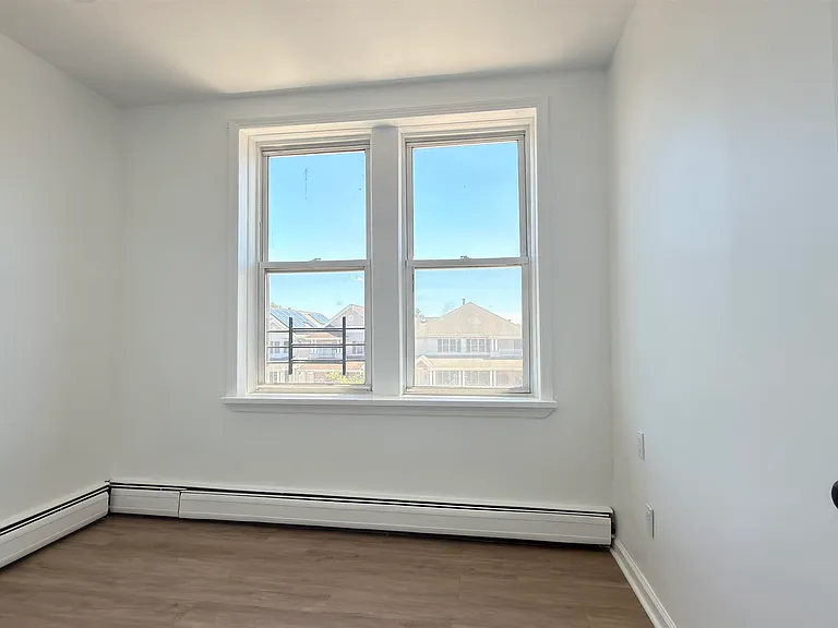 397 Avenue C #303 — Photo 11