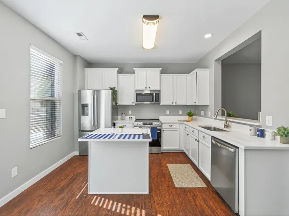 4302 Hillsgrove Rd, Wake Forest, NC 27587