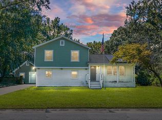 7631 Kings Grant Ln, North Charleston, SC 29420