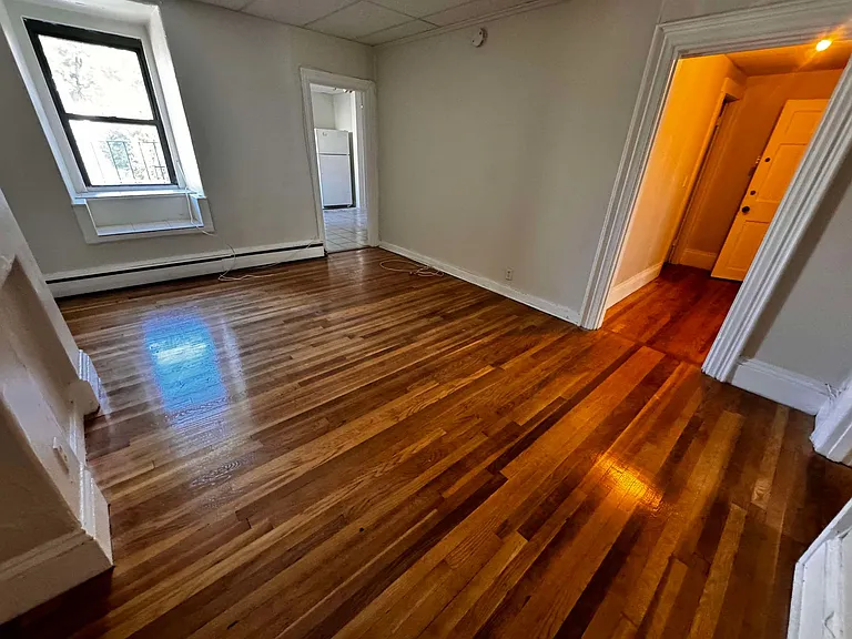 179.5 Harvard St #3-5 — Photo 13