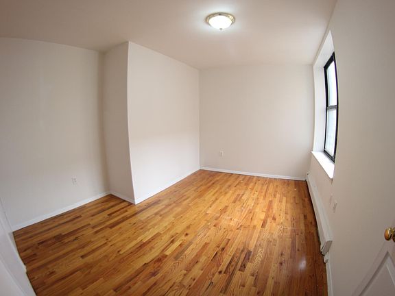 4th image of 1230 Sheridan Ave #5G-1