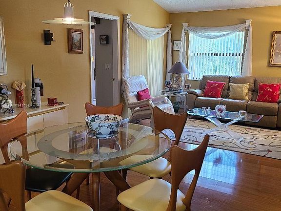 3rd image of 9810 Hammocks Blvd APT 204