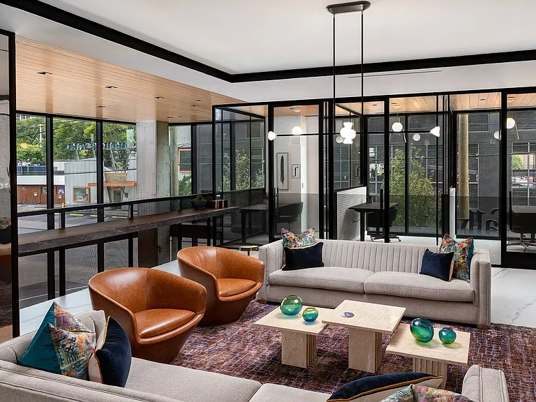 The Landing - Co-Working Hub