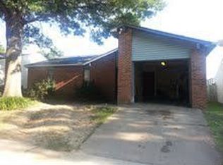 5627 Maple Tree Dr, Memphis, TN 38115