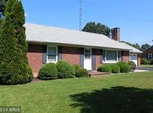 1741 Alexander Ave, Chambersburg, PA