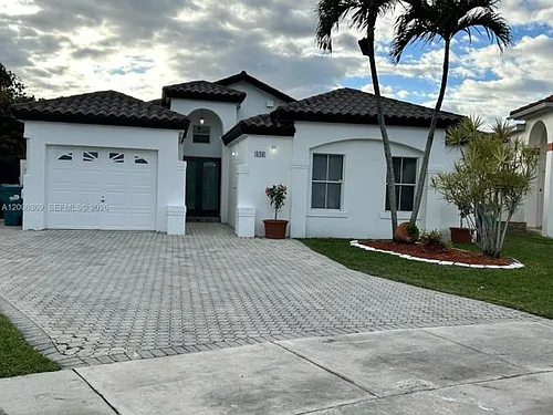 820 NW 132nd Ct Photo 1