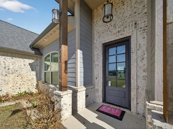 15802 County Road 472, Tyler, TX 75706